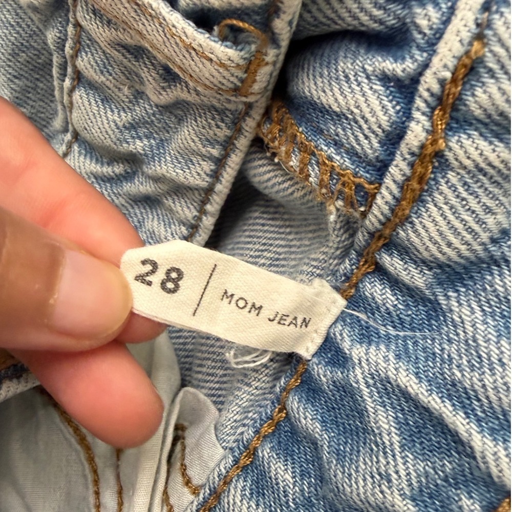 PacSun Mom Jeans Womens 28 Light Blue Excellent Distressed High Rise Tapered Leg - Picture 8 of 8